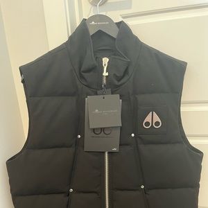 Moose knuckles vest brand new